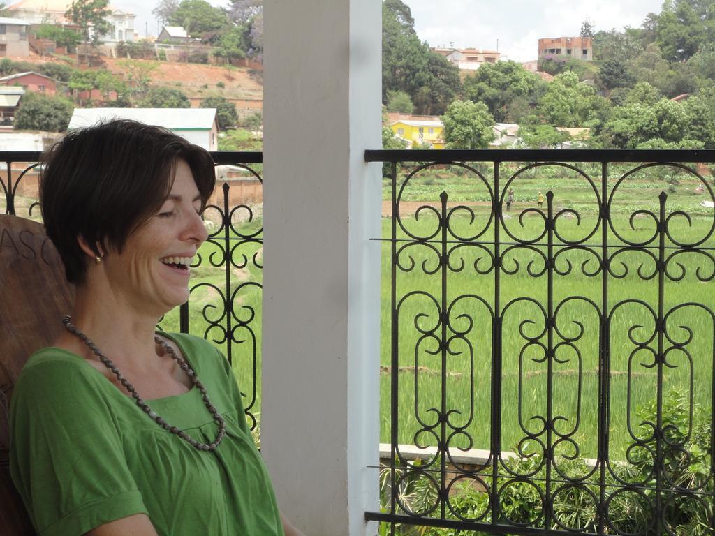 Meva Guesthouse Antananarivo Exteriör bild