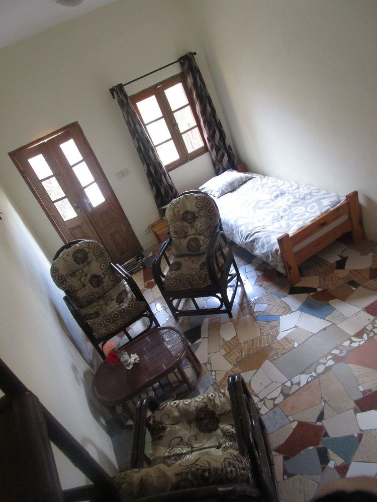 Meva Guesthouse Antananarivo Exteriör bild