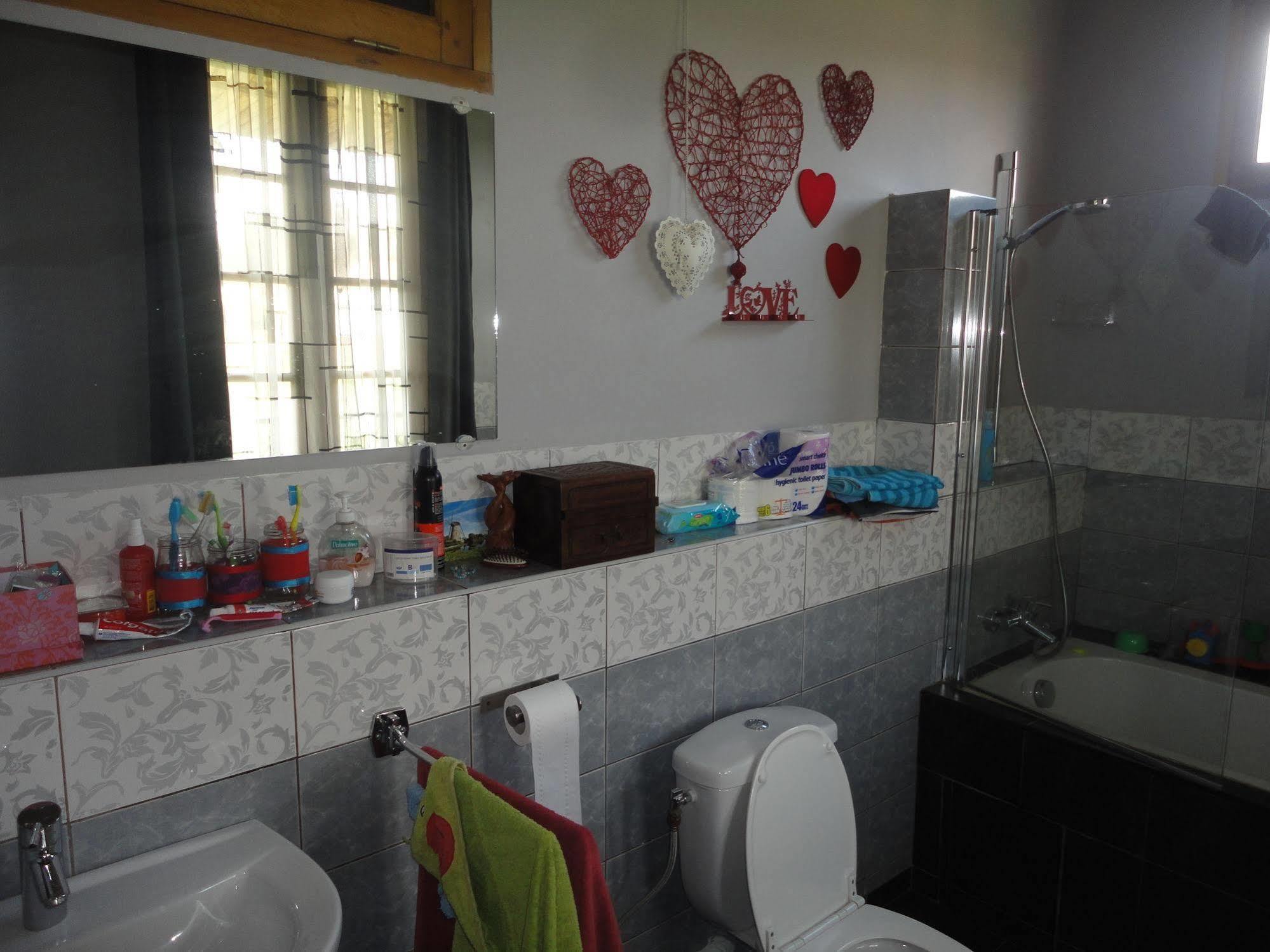 Meva Guesthouse Antananarivo Exteriör bild