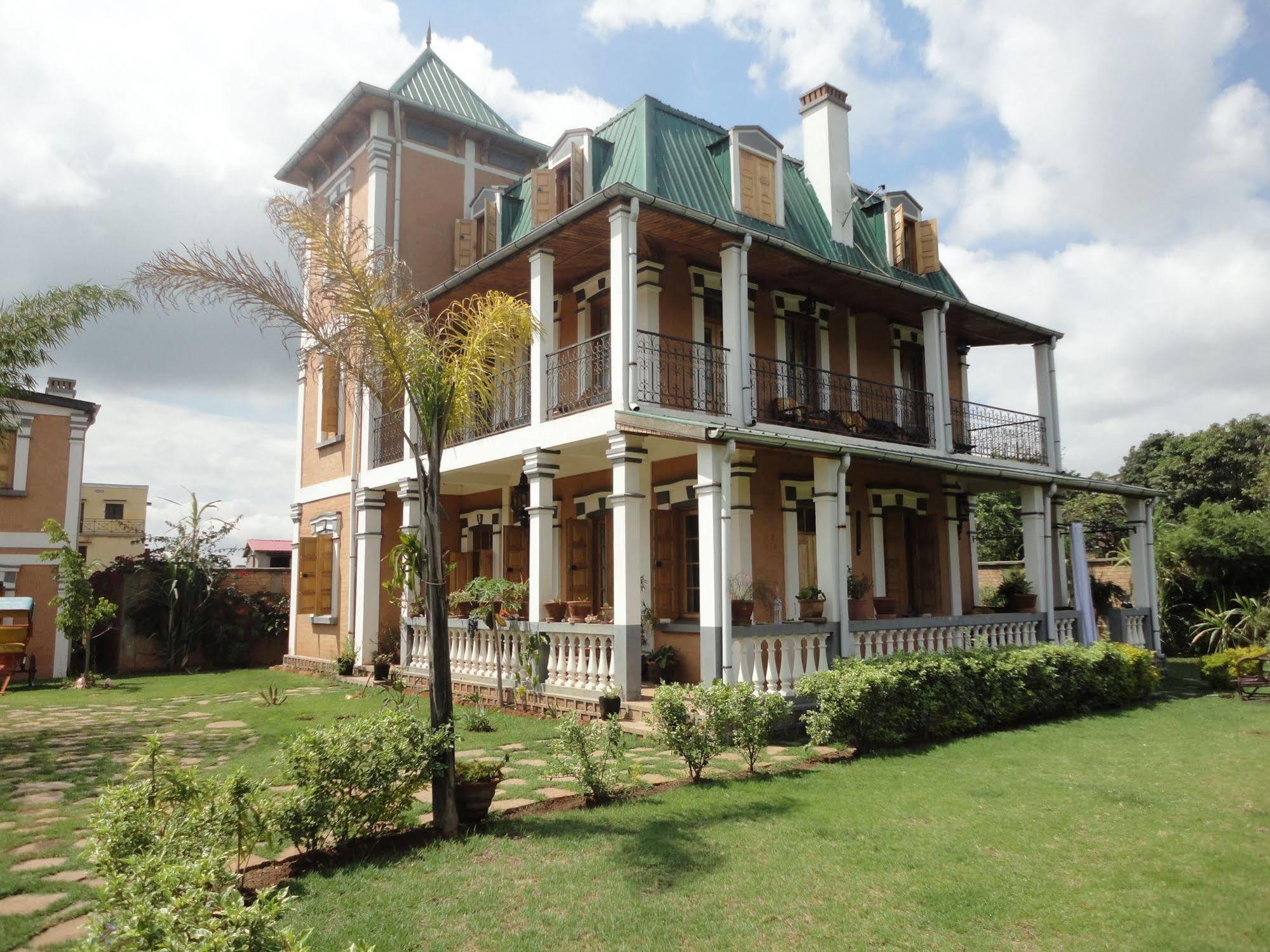Meva Guesthouse Antananarivo Exteriör bild